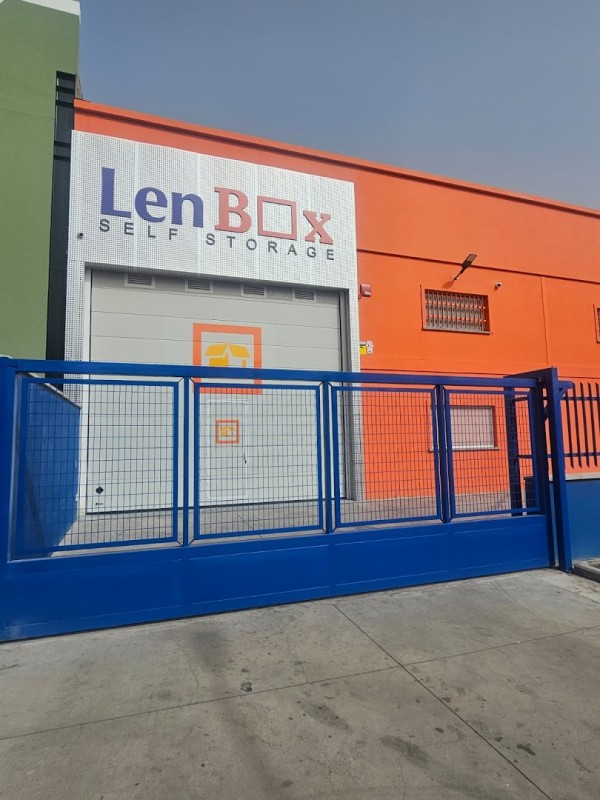 Lenbox Self Storage - Arinaga